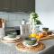 Phaedrus Living: Seaside Luxury Flat Natalia House 102