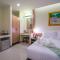 Pura Nakhon Hotel