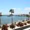 Phaedrus Living Seaview Luxury Flat Marina Court 213