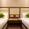 Maple Grand