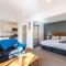 Modern Private Apartment