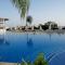 Sunrise Oasis Hotel & Waterpark