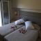 ANGELIKA HOUSE 1