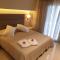 ANGELIKA HOUSE 1