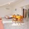 Family-friendly apartments with swimming pool Drage, Biograd - 5904