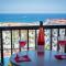926 Fabulous View of LasAmericas, Seafront Studio!