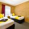 Statesman Motor Inn