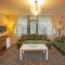 Jolnar garden hotel