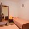 Apartments by the sea Cove Mala Lamjana, Ugljan - 827