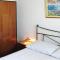 Apartments by the sea Pisak, Omis - 967