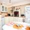 Seaside apartments with a swimming pool Rastici, Ciovo - 1084