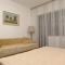 Apartments by the sea Podaca, Makarska - 2576