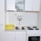 Apartments by the sea Promajna, Makarska - 2588