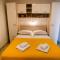 Apartments by the sea Promajna, Makarska - 2605