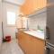 Apartments by the sea Promajna, Makarska - 2673