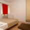 Apartments with parking space Tucepi, Makarska - 2676