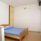 Apartments by the sea Tucepi, Makarska - 2721