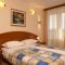 Foto: Apartments and rooms with parking space Seget Vranjica, Trogir - 3079 21/90