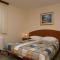 Foto: Apartments and rooms with parking space Seget Vranjica, Trogir - 3079 78/90