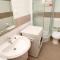 Apartments by the sea Pisak, Omis - 4815