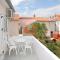 Apartments with parking space Murter - 5089