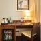 Avalon Hotel & Conferences