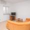 Apartments by the sea Vrsi - Mulo, Zadar - 5860