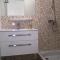 Apartments and Rooms Mofardin