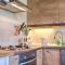 STONE HOUSE VLASTA