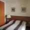 Family friendly seaside apartments Brodarica, Sibenik - 15270