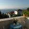 Foto: Seaside apartments with a swimming pool Sutivan, Brac - 15502 24/42