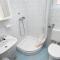Apartments by the sea Sevid, Trogir - 6024