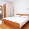 Apartments by the sea Kustici, Pag - 9360