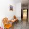 Apartments with parking space Pag - 11358