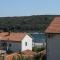 Apartments with parking space Pula - 7647
