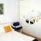 Apartments and rooms with parking space Makarska - 6767