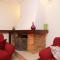 Apartments and rooms with parking space Makarska - 6767