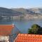 Foto: Seaside apartments with a swimming pool Okrug Donji, Ciovo - 8664 50/53