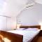 Apartments with parking space Vodice - 10022