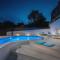 Villa Miholina - with heated swimming pool Villa Miholina - with heated swimming pool