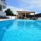 Villa Apartment AA 2
