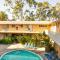 Cal Mar Hotel Suites