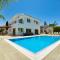Blue Sea Villa