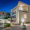 Villa Lile