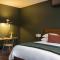 Home Suite Hotels Rosebank
