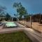 Villa Patrick-Luxury stone house in the center of Istria