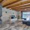 Villa Patrick-Luxury stone house in the center of Istria