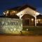 La Barraca Resort