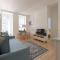 Foto: LovelyStay - Cozy & Modern 2Bed Flat w/ Balcony