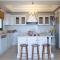 Avra Private Suites